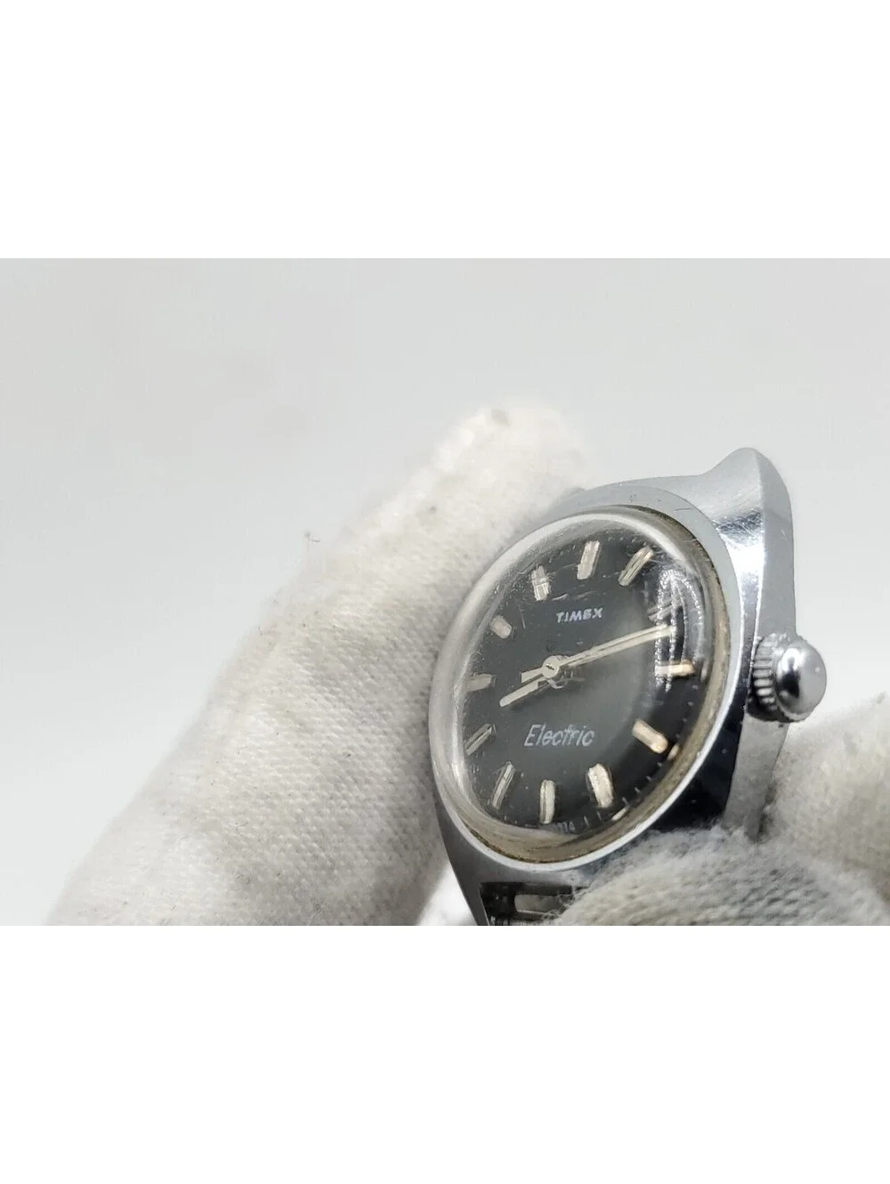Vintage Timex Electric Women Watch For Parts Or Repair Black Dial 24mm